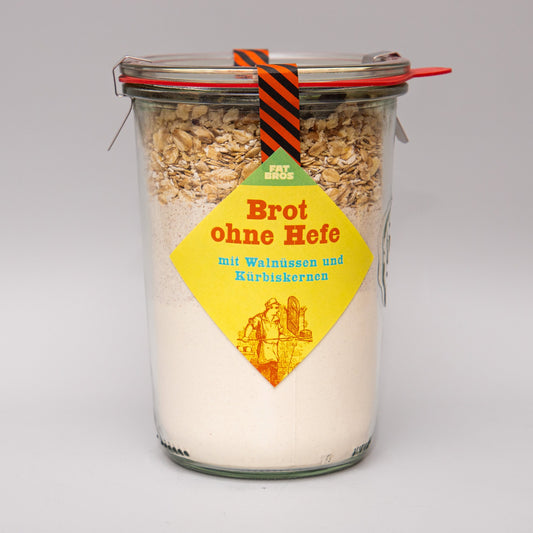 Brot ohne Hefe mit Haferflocken und Nüßen Backmischung im Weck-Glas