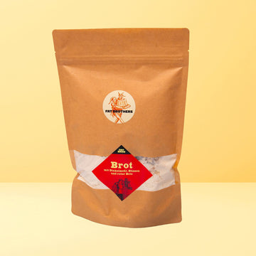 Brot mit Dinkelmehl Nüßen und Rote Bete Backmischung