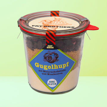 Glutenfreier Gugelhupf mit Heidelbeeren und Zartbitterschokolade Backmischung im Weck-Glas