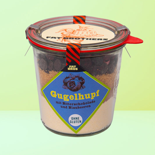 Glutenfreier Gugelhupf mit Heidelbeeren und Zartbitterschokolade Backmischung im Weck-Glas