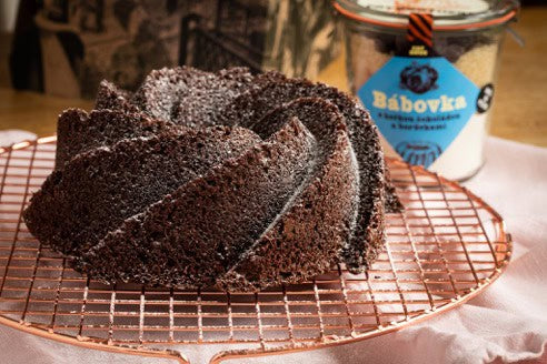 Sensationelle Gugelhupfe mit Saürkirschen Erdbeeren Heidelbeeren und Schokolade Backmischungen