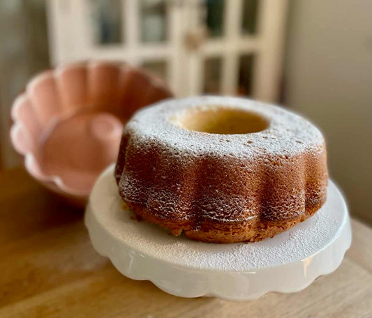 Weihnachtsgugelhupf mit Vanille Backmischung