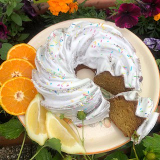 Gugelhupf mit Orangen und Weißer Schokolade Backmischung