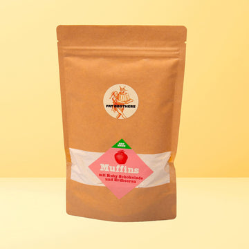 Fantastische Muffins mit Erdbeeren und Ruby Schokolade Backmischung