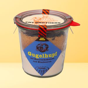 Gugelhupf mit dunkler Schokolade und Blaubeeren - Backmischung im Weck-Glas