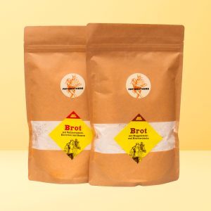 Zwei Brote mit Karotten und Zwiebeln - Backmischungen