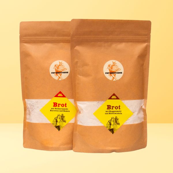 Zwei Brote mit Karotten und Zwiebeln - Backmischungen